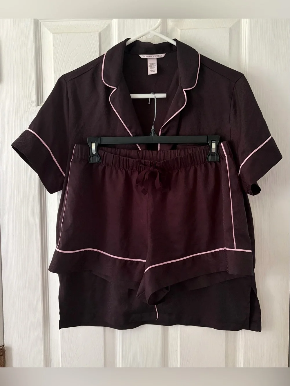 Victoria's Secret Black Leopard Short-Sleeve Pajama Set with Light Pink Piping